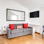 Hostmate - - Mentana - Duomo Appartement